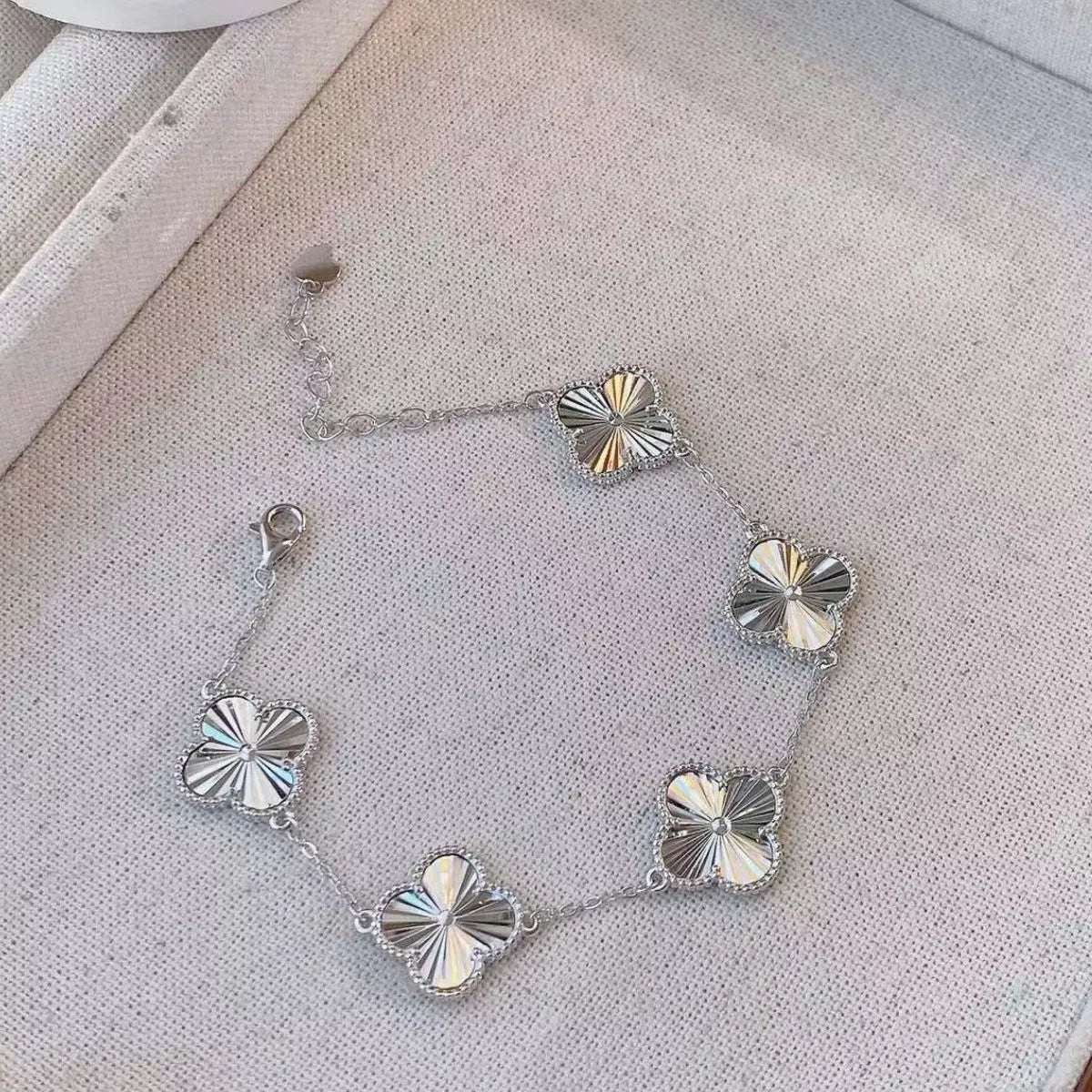 925 Sterling Silver Chain Four Leaf Clover Bracelet - Lilixa.store