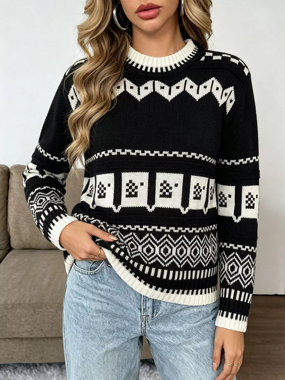 Christmas Festive Fair Isle Patterned Crew Neck Sweater in Black