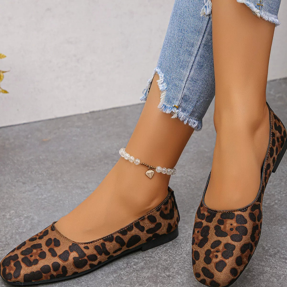 Round Toe Slip-Ons - Lilixa.store