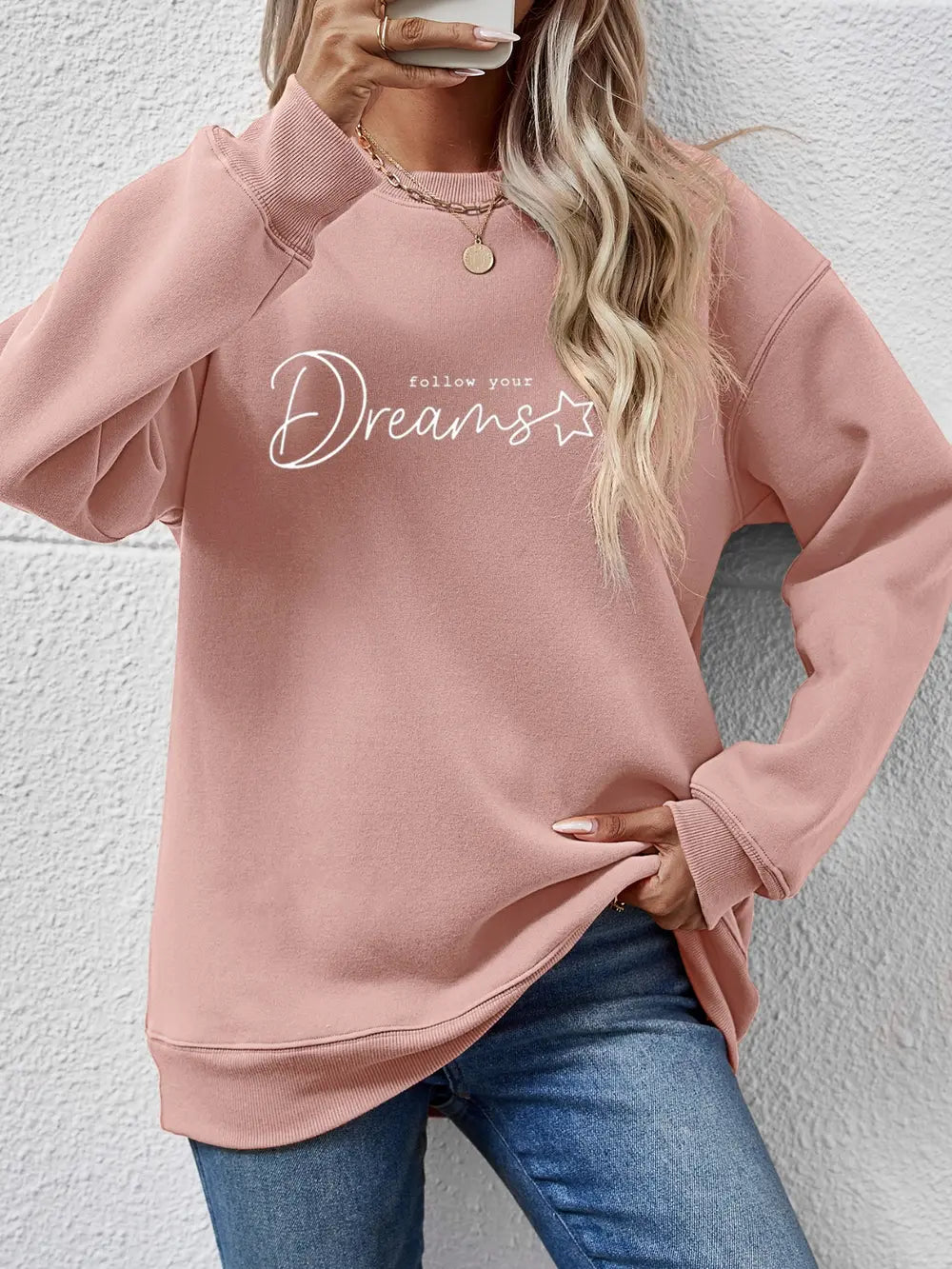 FOLLOW YOUR DREAMS Graphic Sweatshirt in Blush Pink