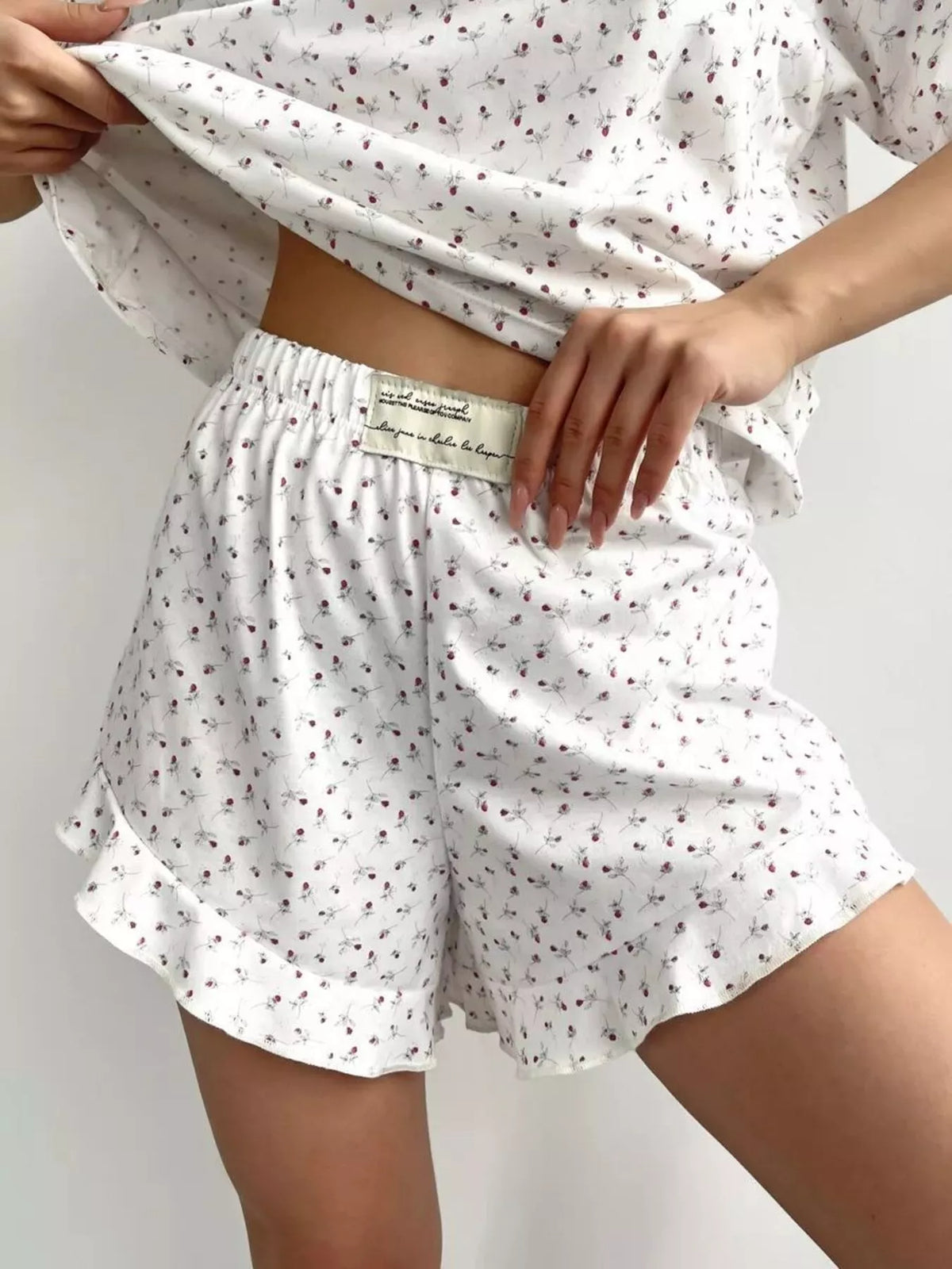 Floral Print Short Sleeve Top and Shorts Lounge Set