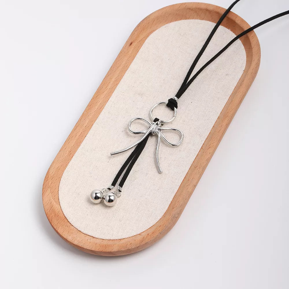 Elegant Bow Pendant Necklace in Silver, view 8
