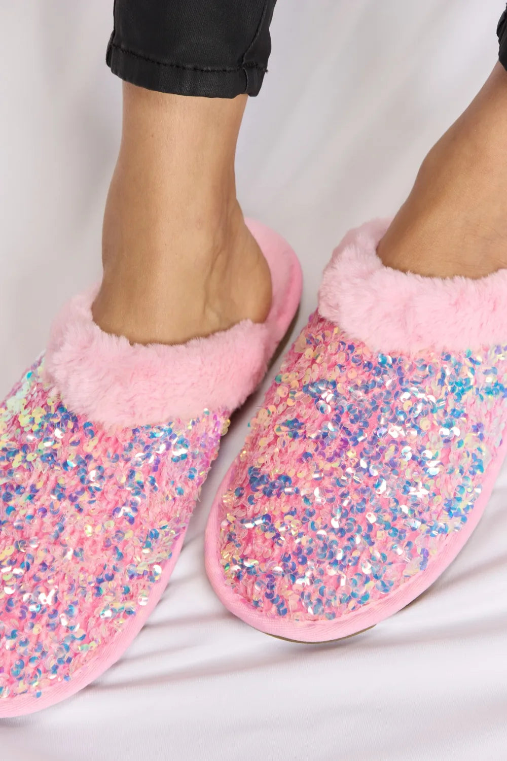Forever Link Sequin Plush Round Toe Slippers - Lilixa.store