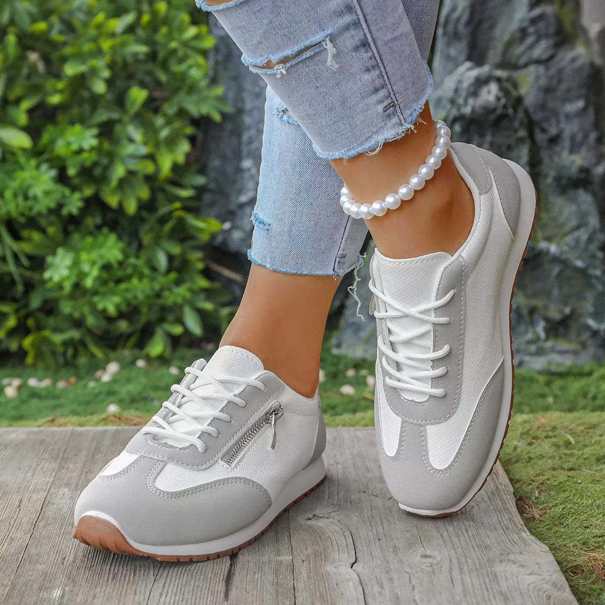 Round Toe Lace Up Sneakers - Lilixa.store