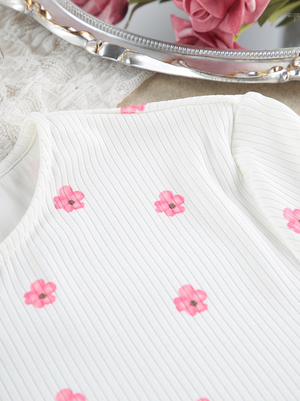 Floral Print Ribbed Knit Top and Shorts Lounge Set - Lilixa.store