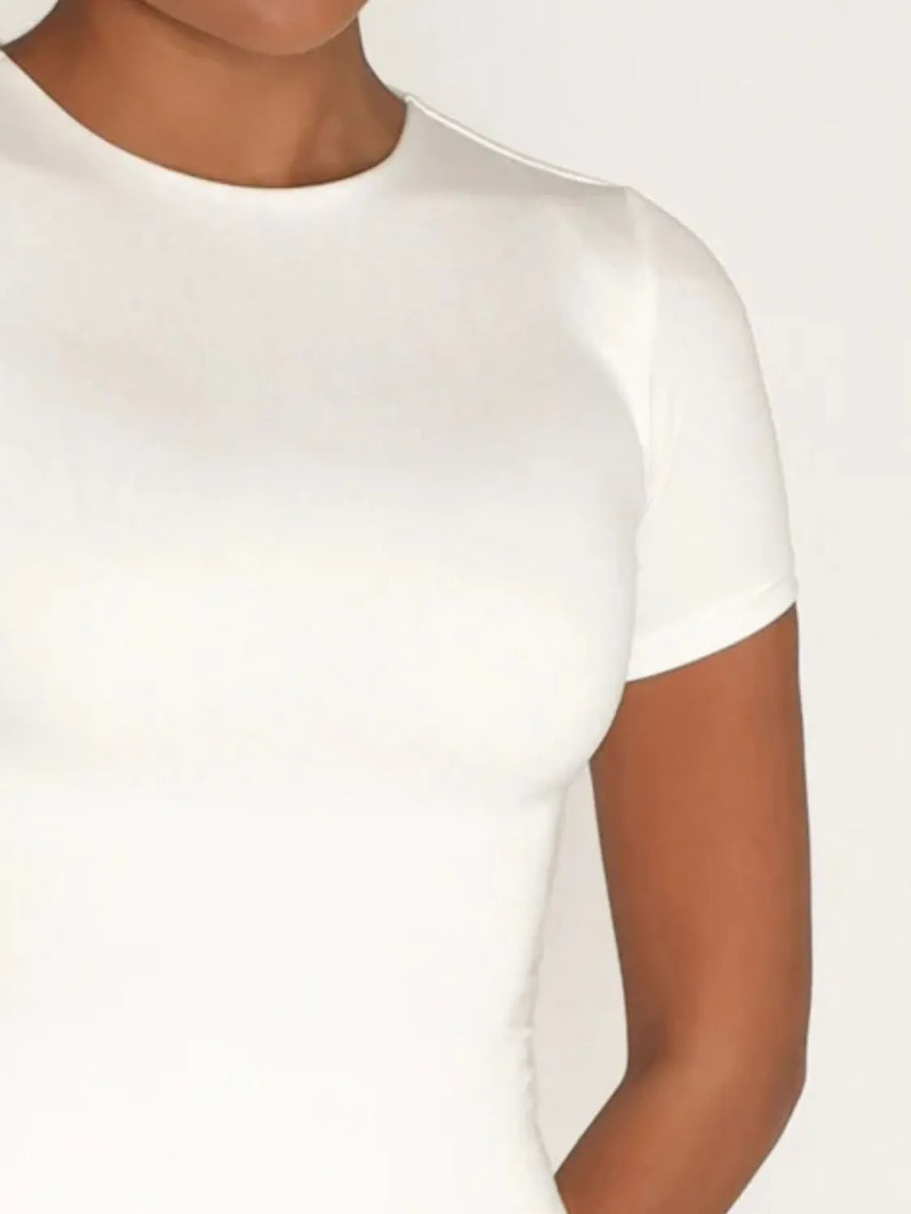 Round Neck Short Sleeve Swim Top - Lilixa.store