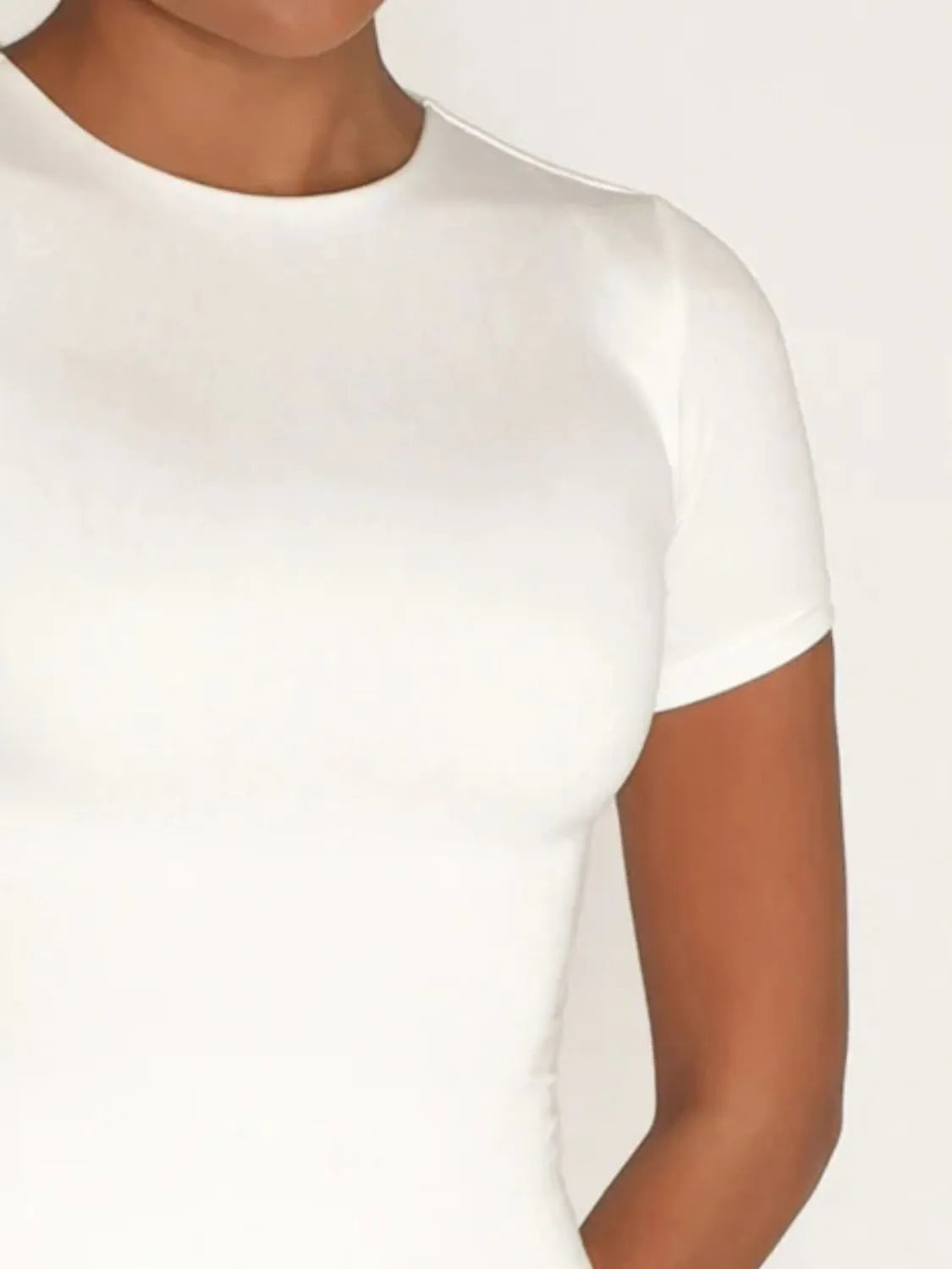 Round Neck Short Sleeve Swim Top - Lilixa.store
