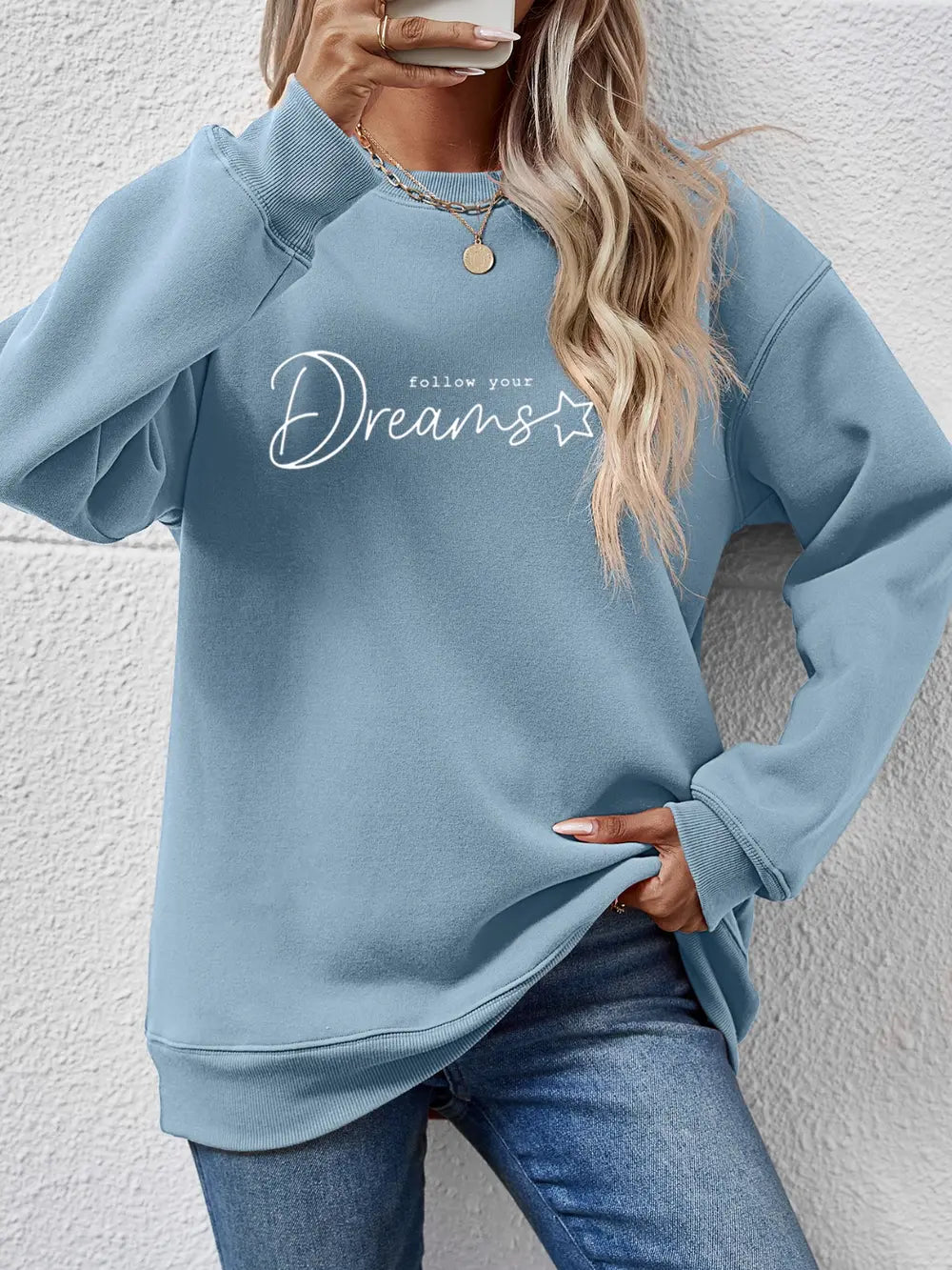 FOLLOW YOUR DREAMS Graphic Sweatshirt in Misty Blue