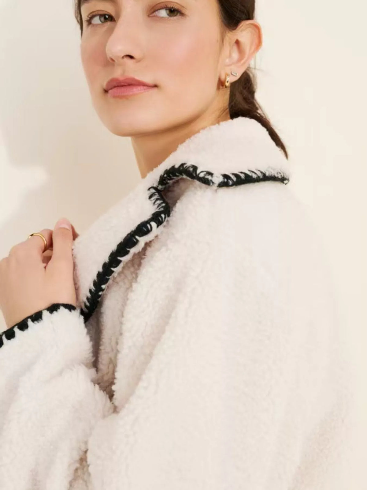 Sherpa Contrast Trim Button Up Outerwear - Lilixa.store