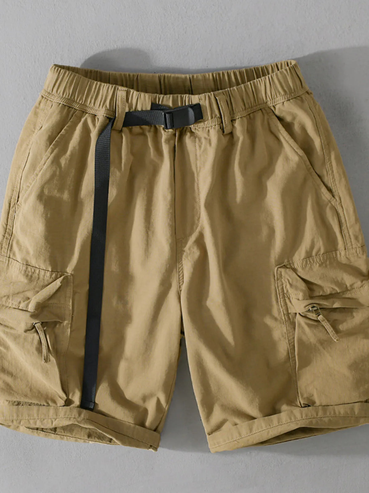 Men's Drawstring Cargo Shorts in Khaki