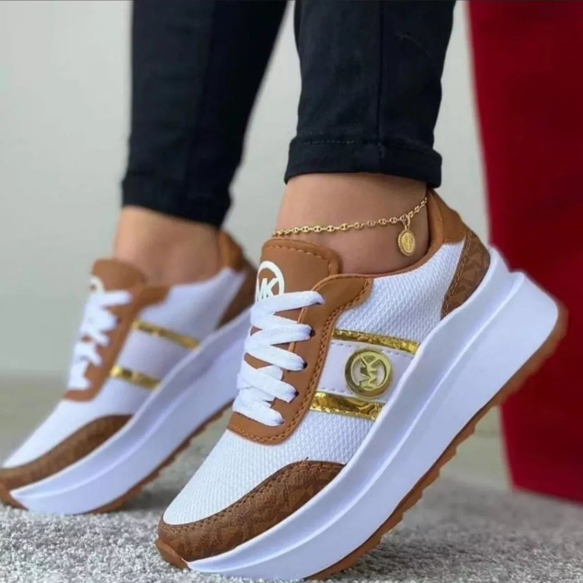 Round Toe Platform Sneakers - Lilixa.store