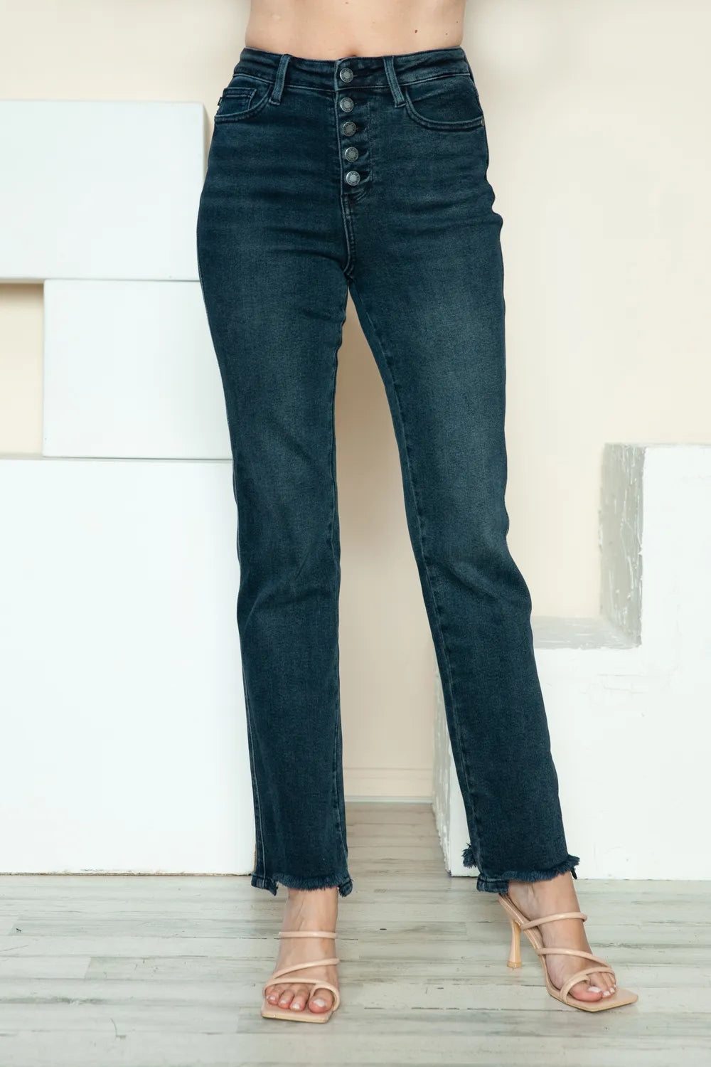 Judy Blue Full Size Button Fly Hem Destroy Straight Jeans - Lilixa.store