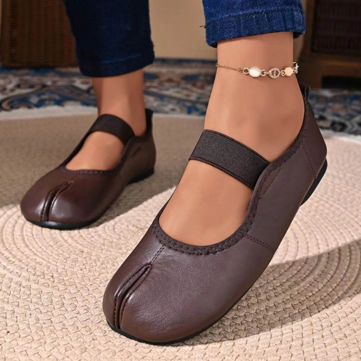 Split-Toe Slip-Ons - Lilixa.store