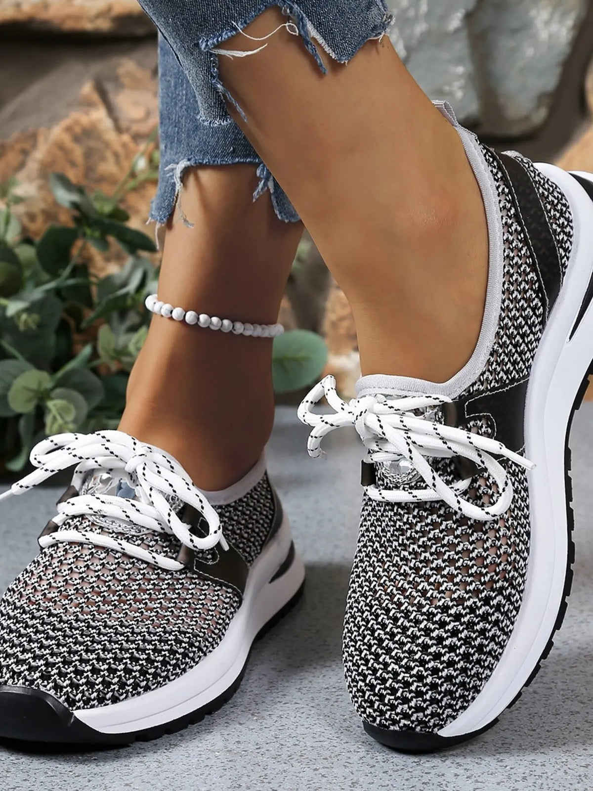 Mesh Breathable Lace Up Athletic - Lilixa.store