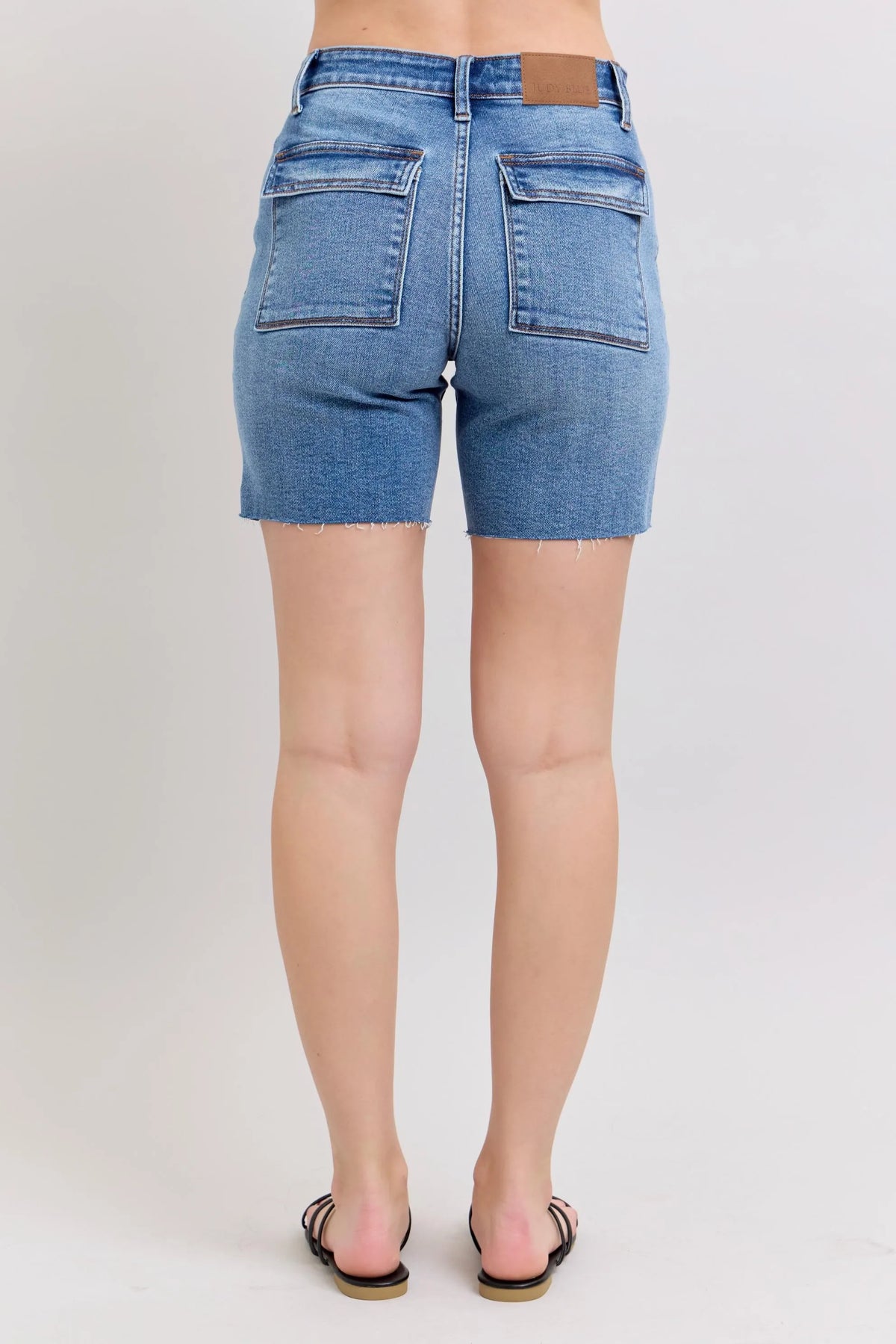 Judy Blue Full Size Mid Rise Bermudas Denim Shorts W/ Back Flap Pockets Plus Size - Lilixa.store
