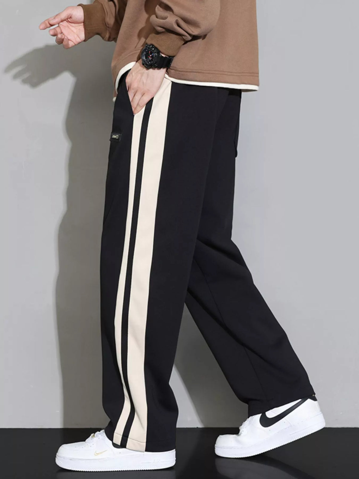 Men's Plus Size Side Striped Casual Loose Pants in Black