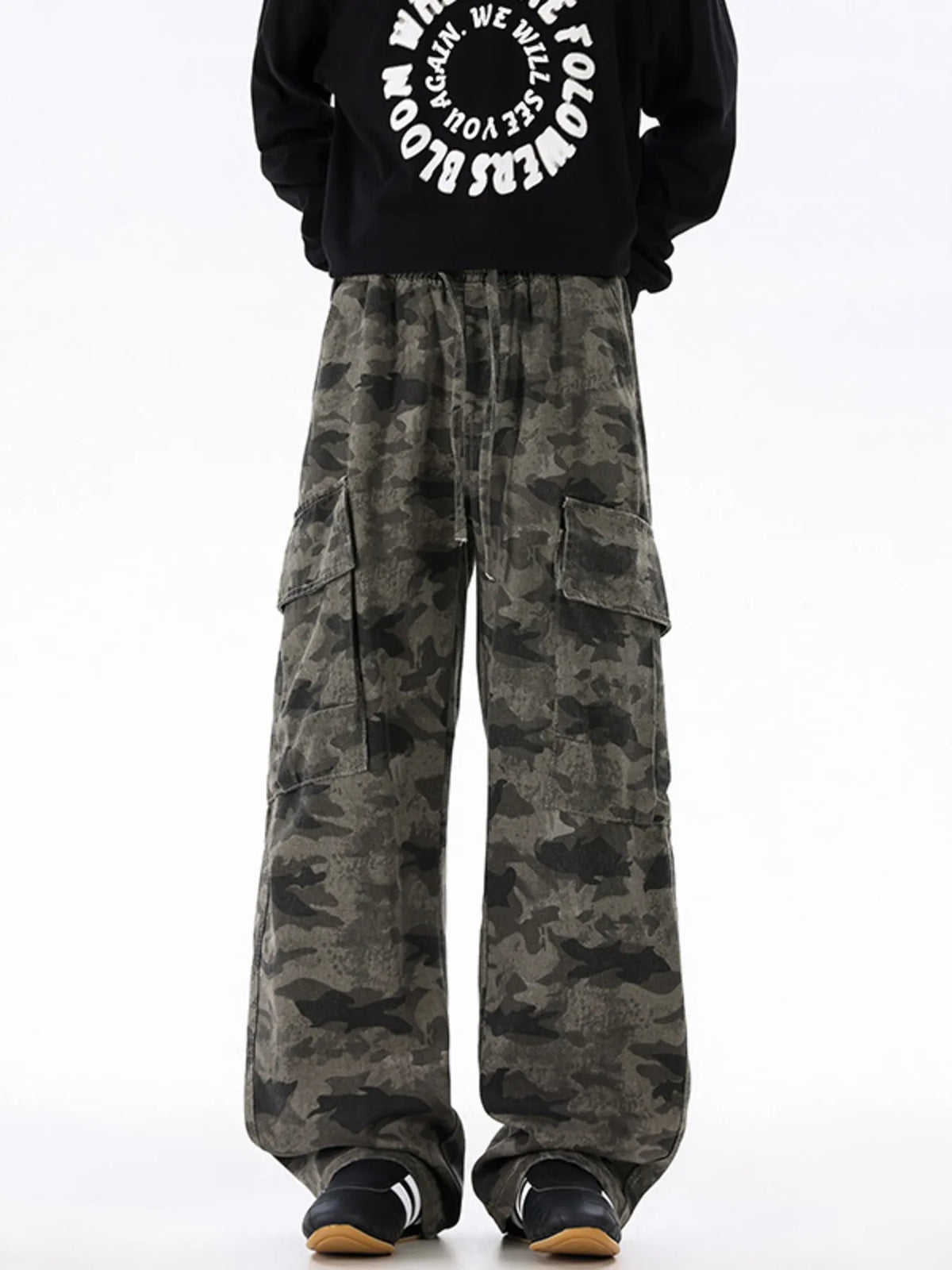 Men's Plus Size Camouflage Wide Leg Pants in Green Camouflage
