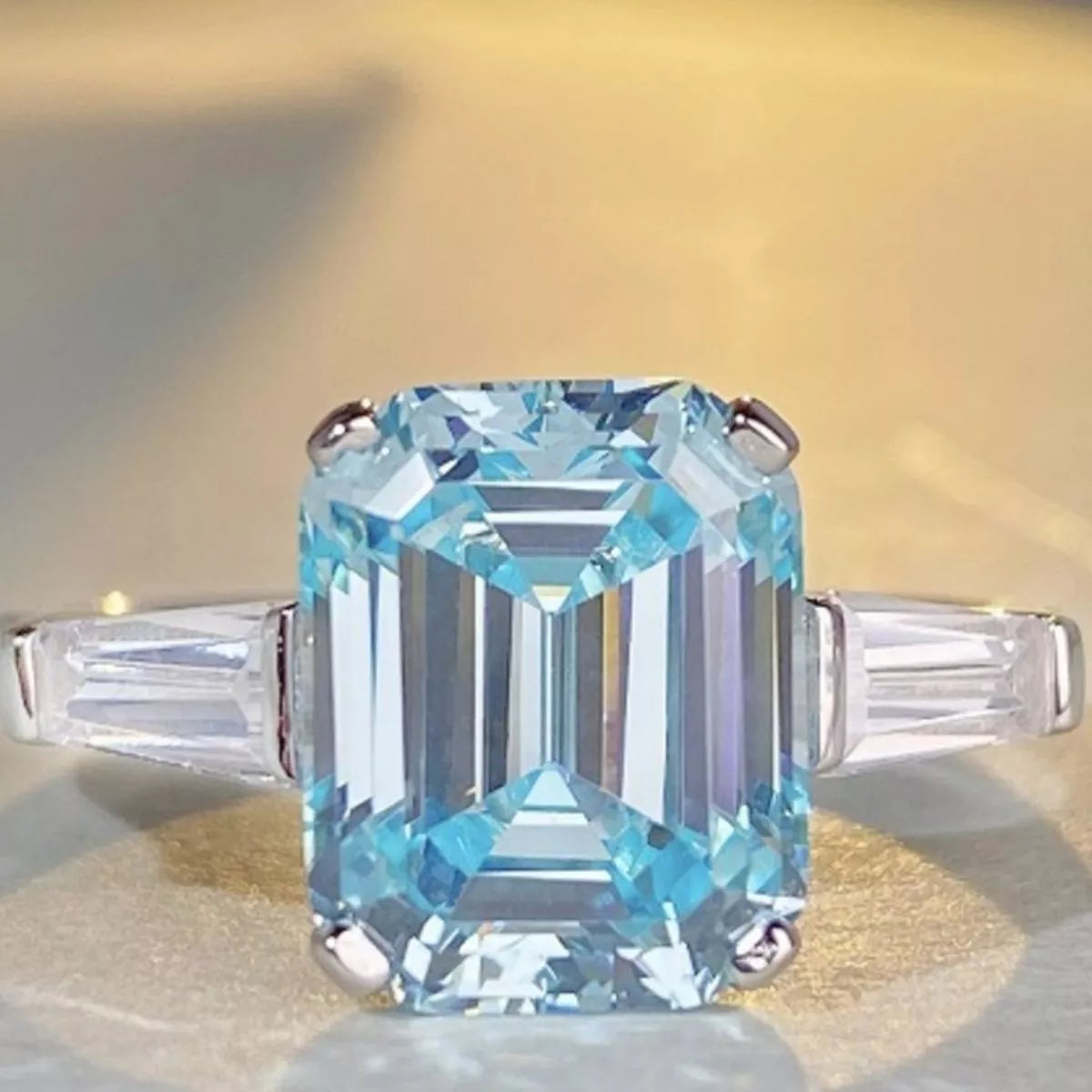 925 Sterling Silver Zircon Geometric Ring - Lilixa.store