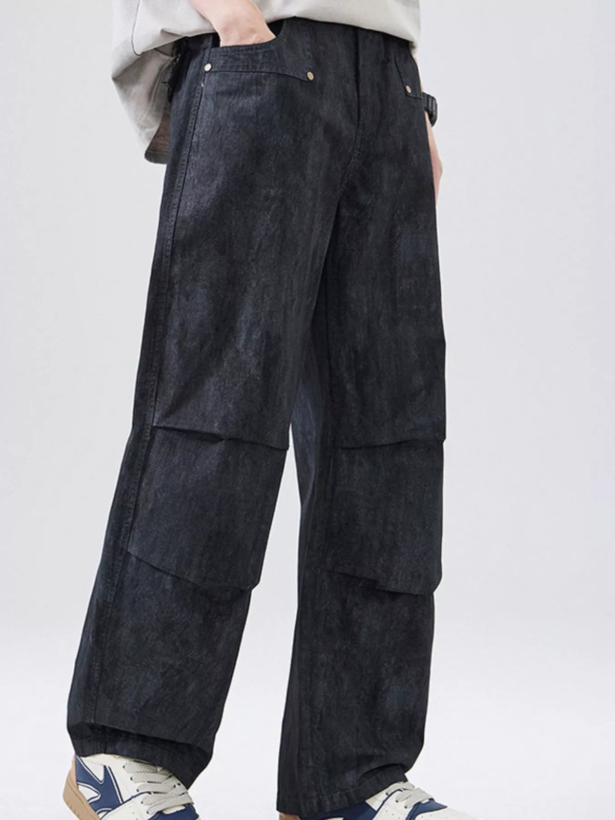 Men's Wide Leg Pants in Black