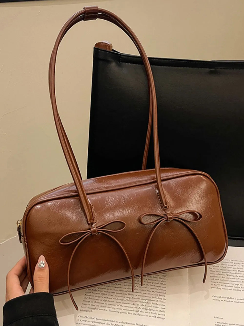 PU Leather Bow Trim Shoulder Bag - Lilixa.store