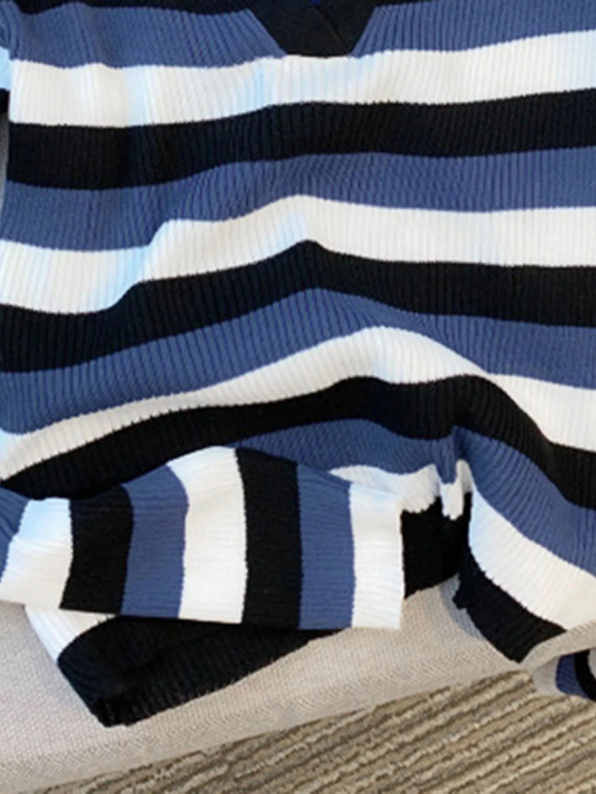 Striped Collared Cropped Knit Top - Lilixa.store