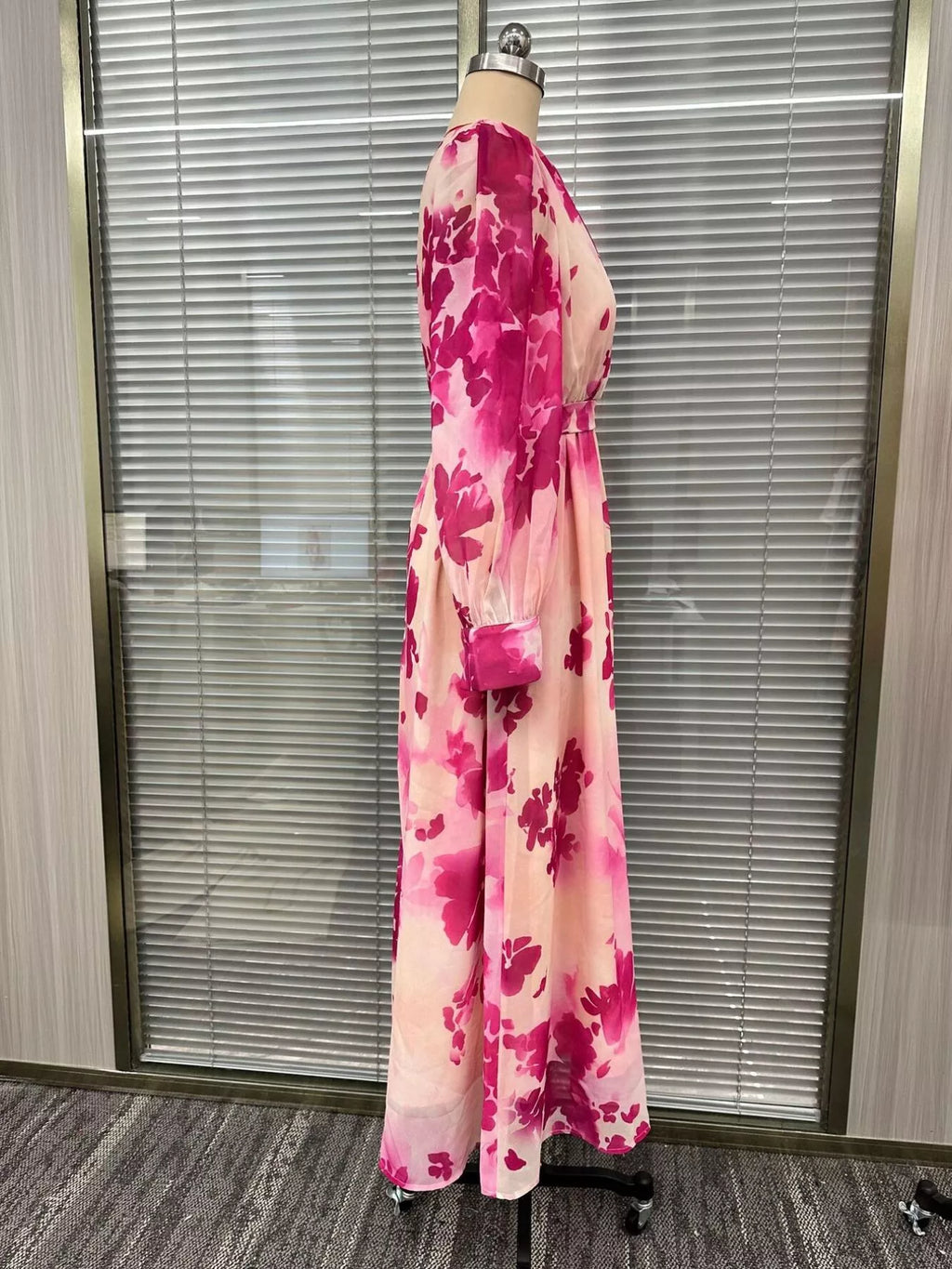 Floral Print Maxi Dress with Waist-Tie Detail - Lilixa.store