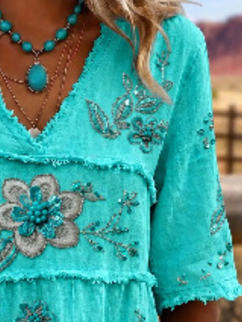Full Size Floral Raw Hem V-Neck Blouse Plus Size - Lilixa.store
