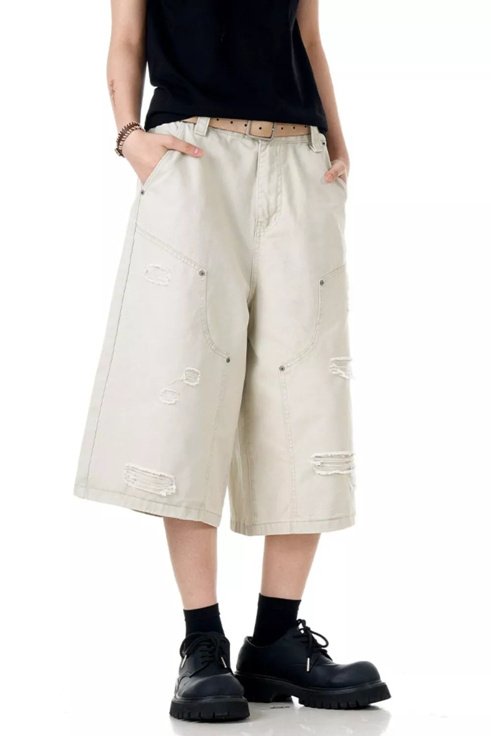 Men's Distressed Wide Leg Shorts, view 3