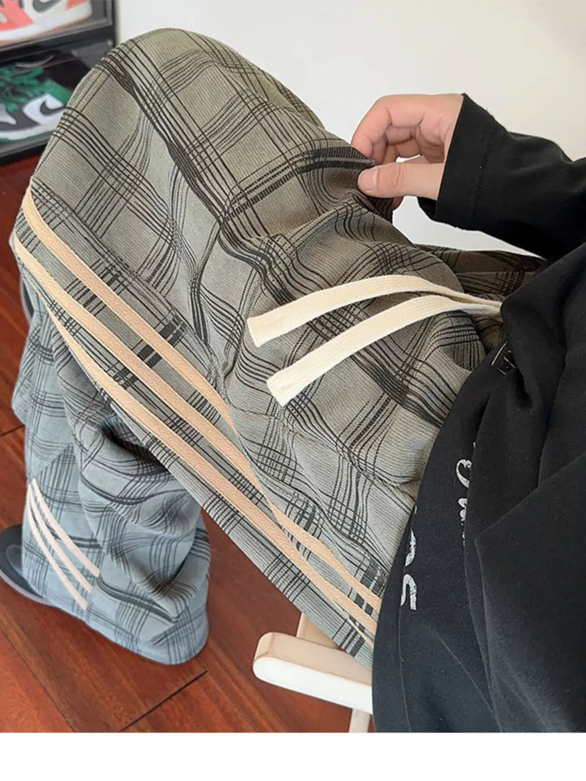Men's Plaid Wide-Leg Pants with Side Stripes