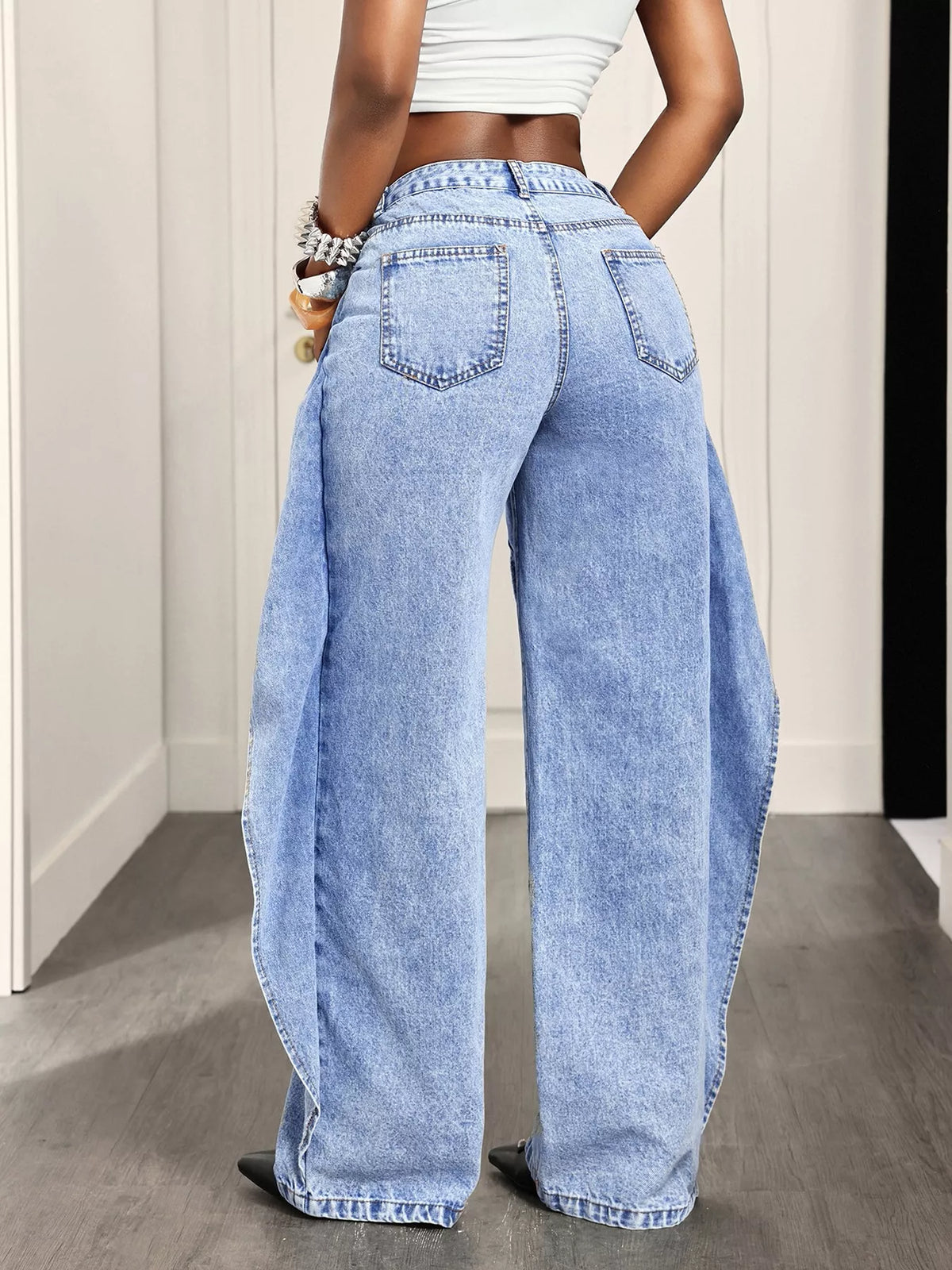 High-Waisted Ruffled Wide-Leg Jeans in Blue, view 5