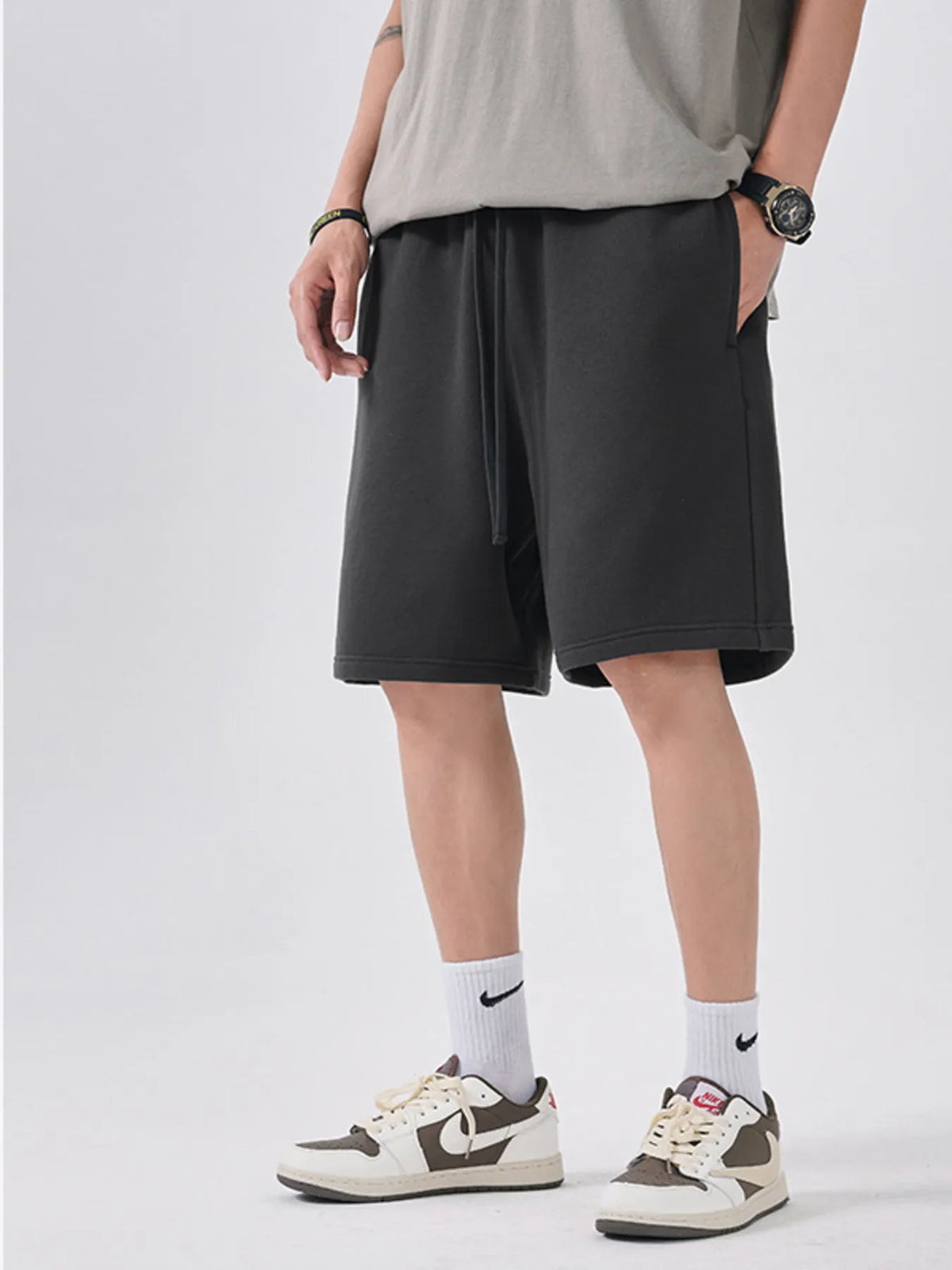 Men's Casual Drawstring Shorts in Dark Gray