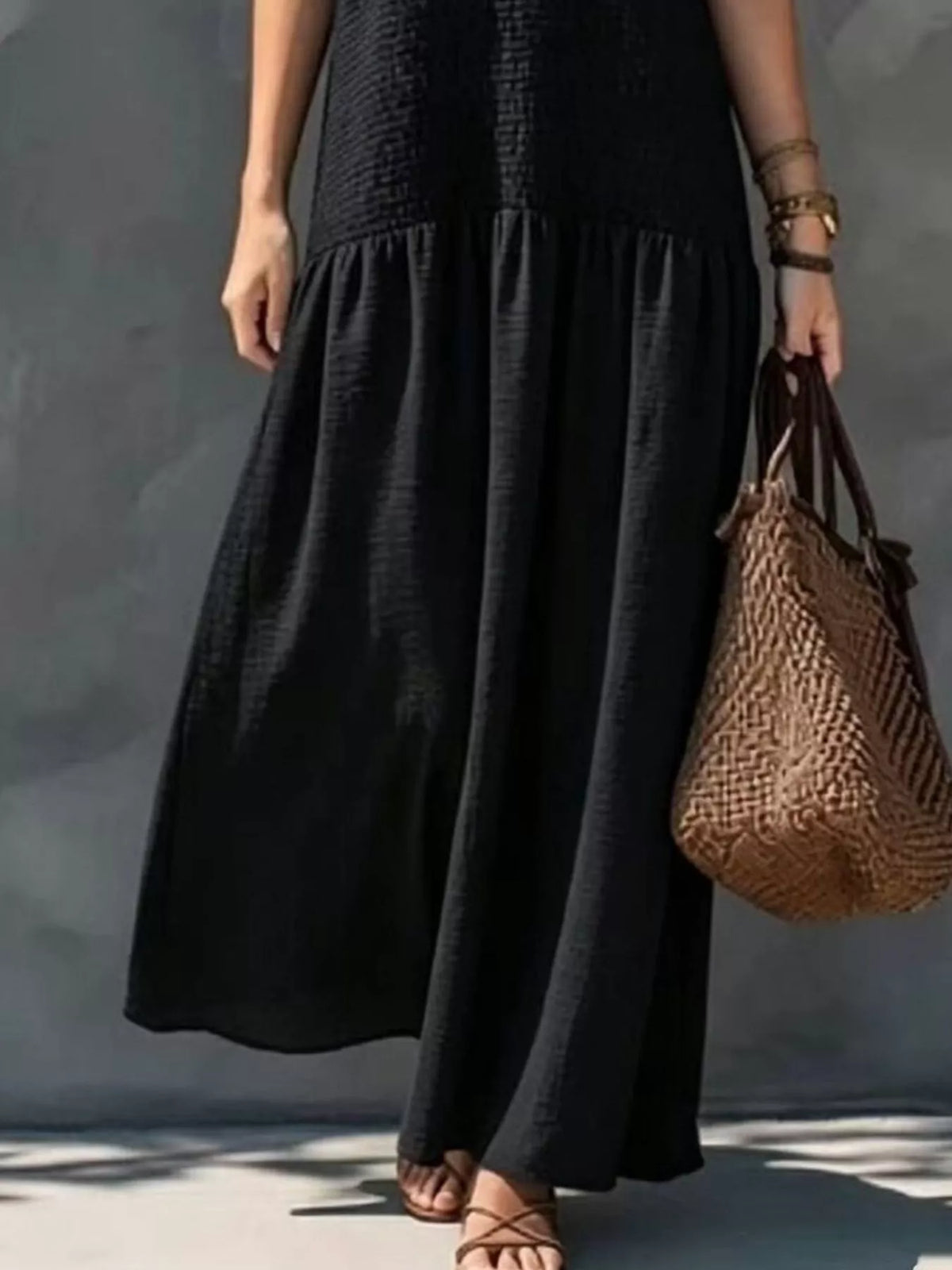 Sleeveless Smocked V-Neck Casual Maxi Dress - Lilixa.store