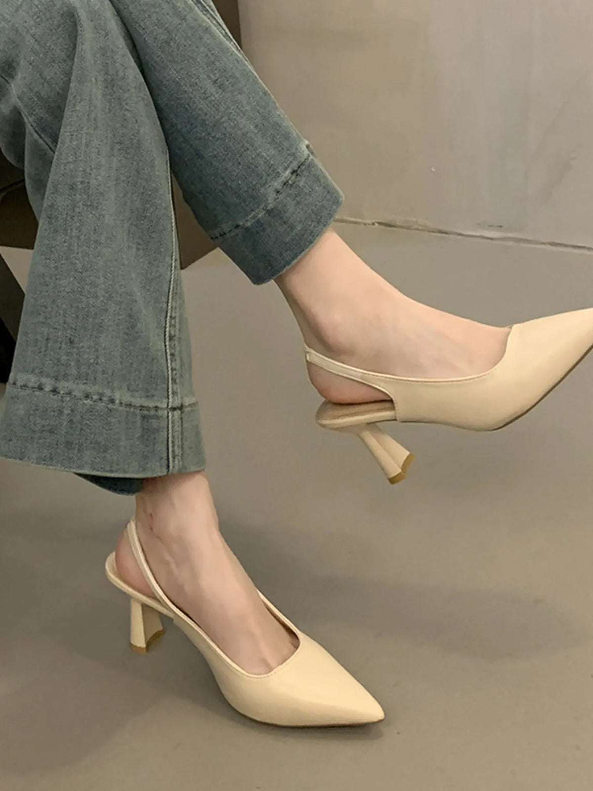 Point Toe Mid Heels Pumps - Lilixa.store