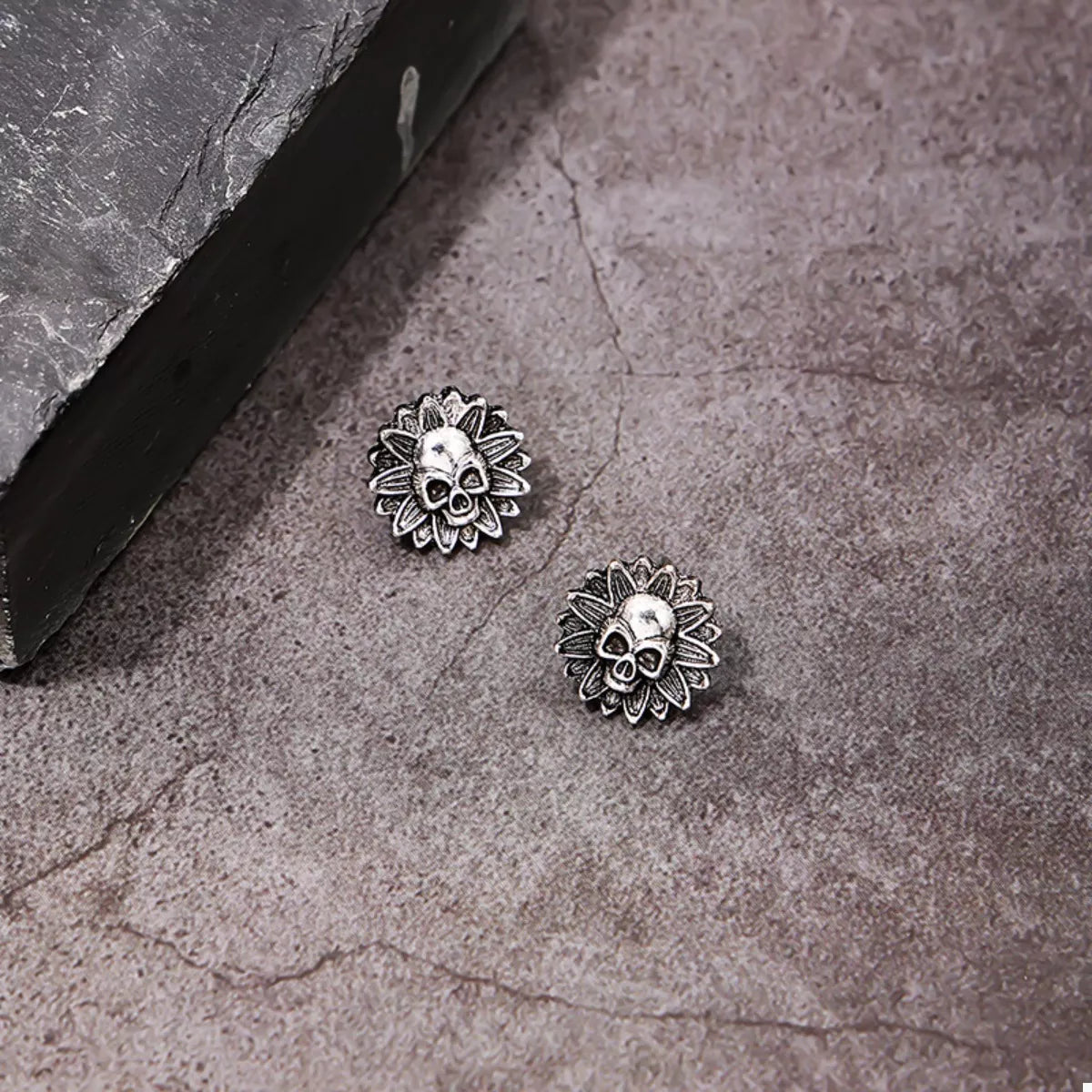 Halloween Skull Sunflower Stud Earrings - Lilixa.store