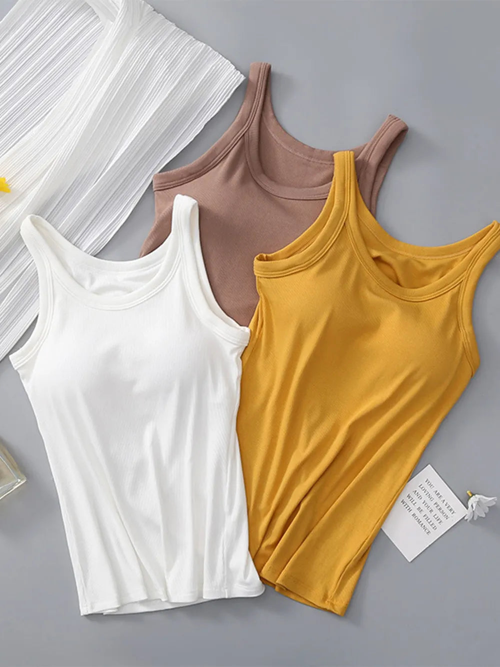 Round Neck Tank with Bra - Lilixa.store