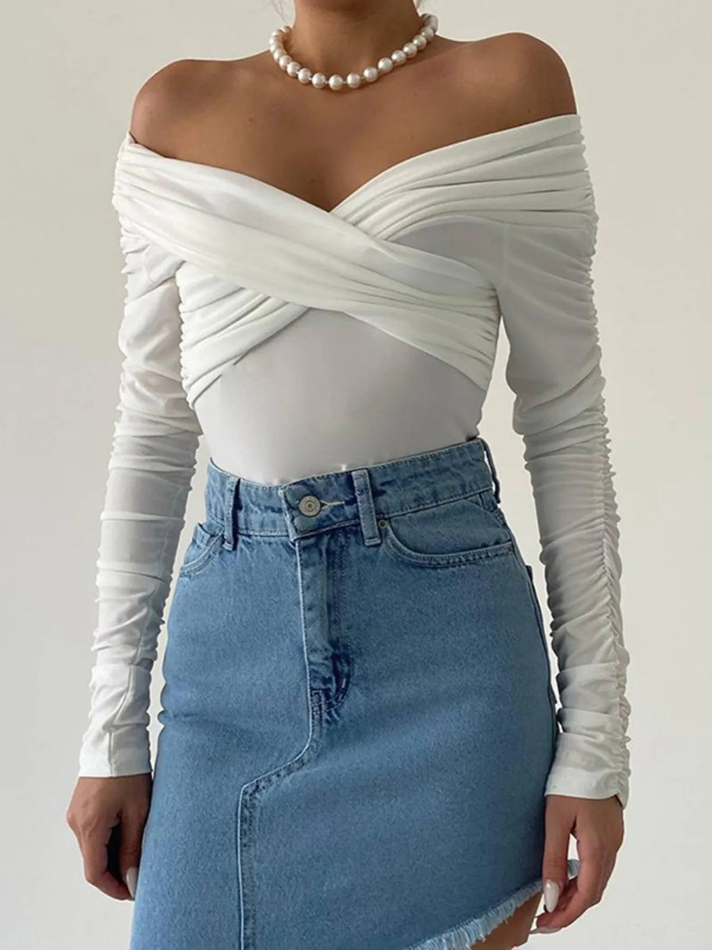 Off-Shoulder Long Sleeve Bodysuit - Lilixa.store