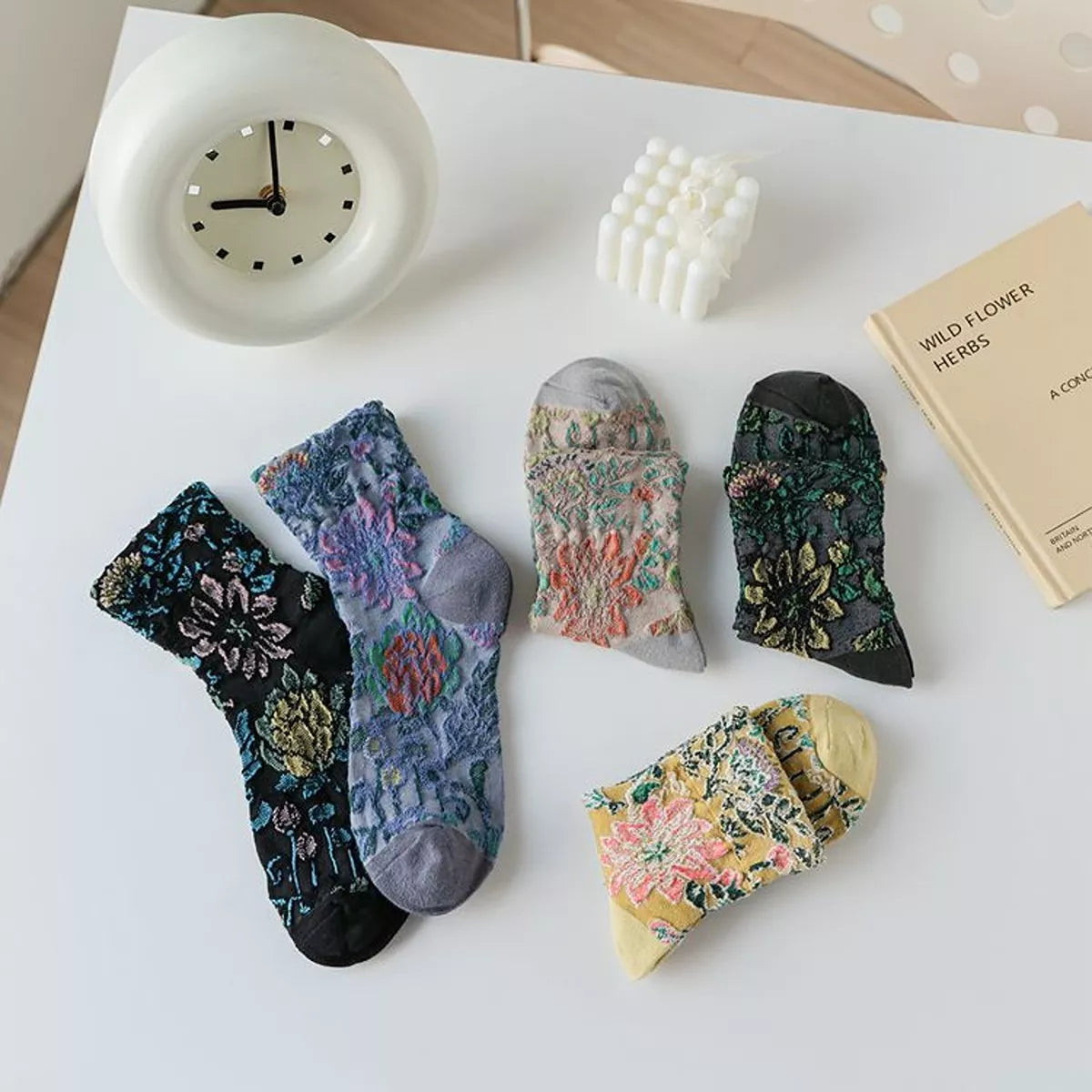 Floral Jacquard Crew Socks - Lilixa.store
