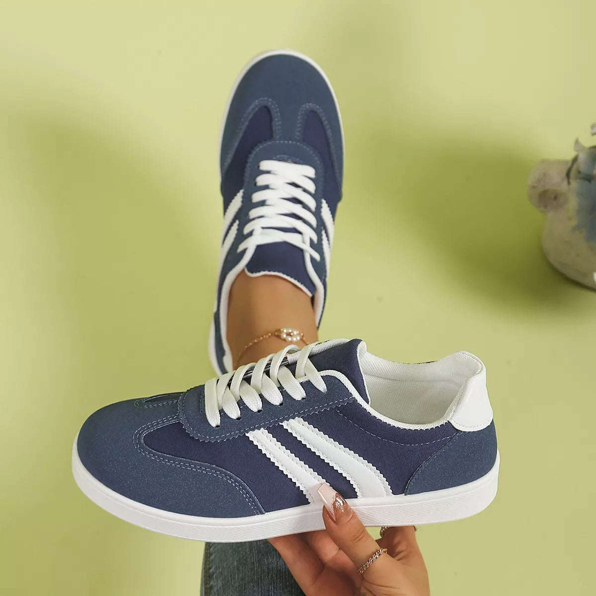 Casual Striped Flats Sneakers - Lilixa.store