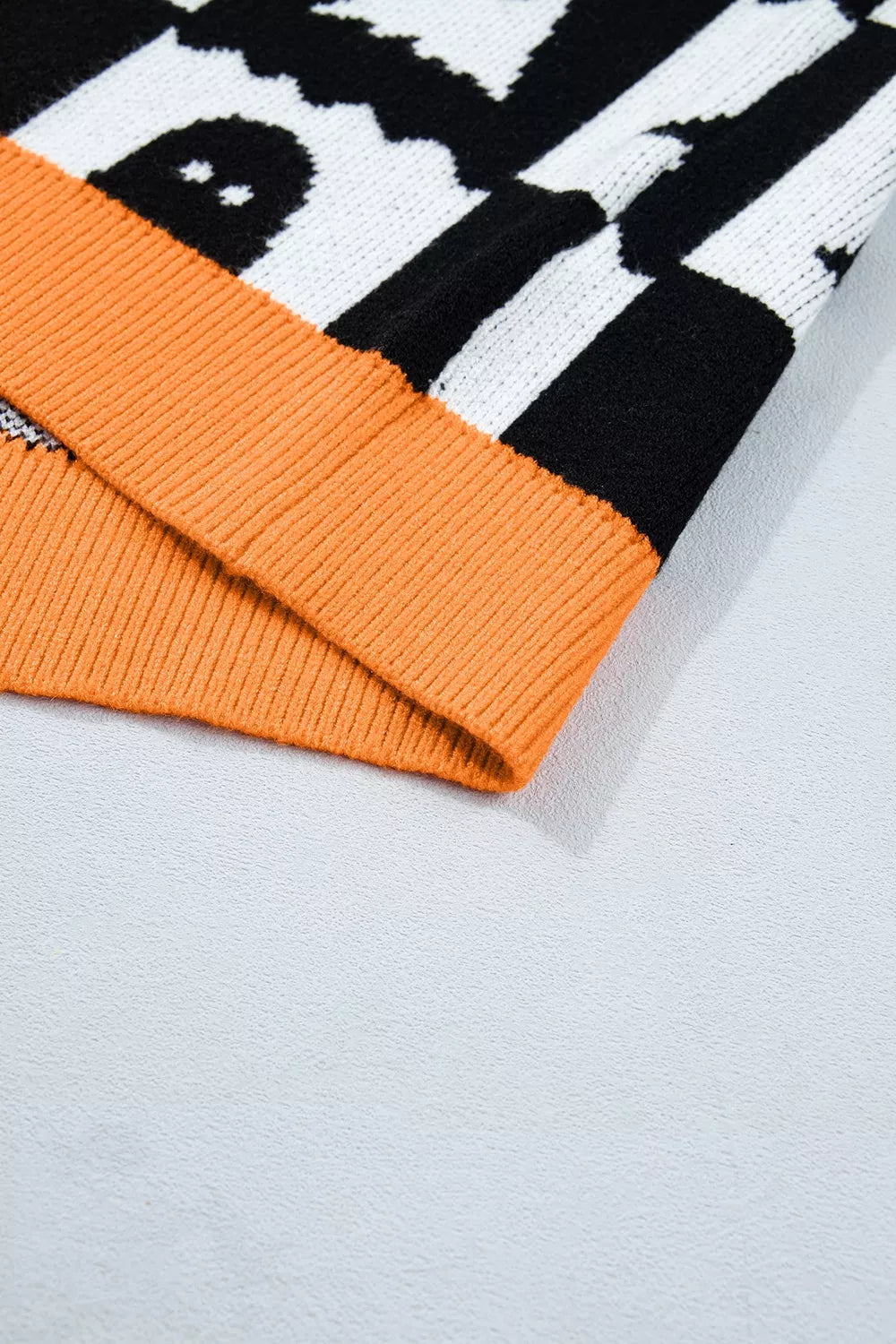 Halloween Ghost Pattern Checkerboard Sweater - Lilixa.store