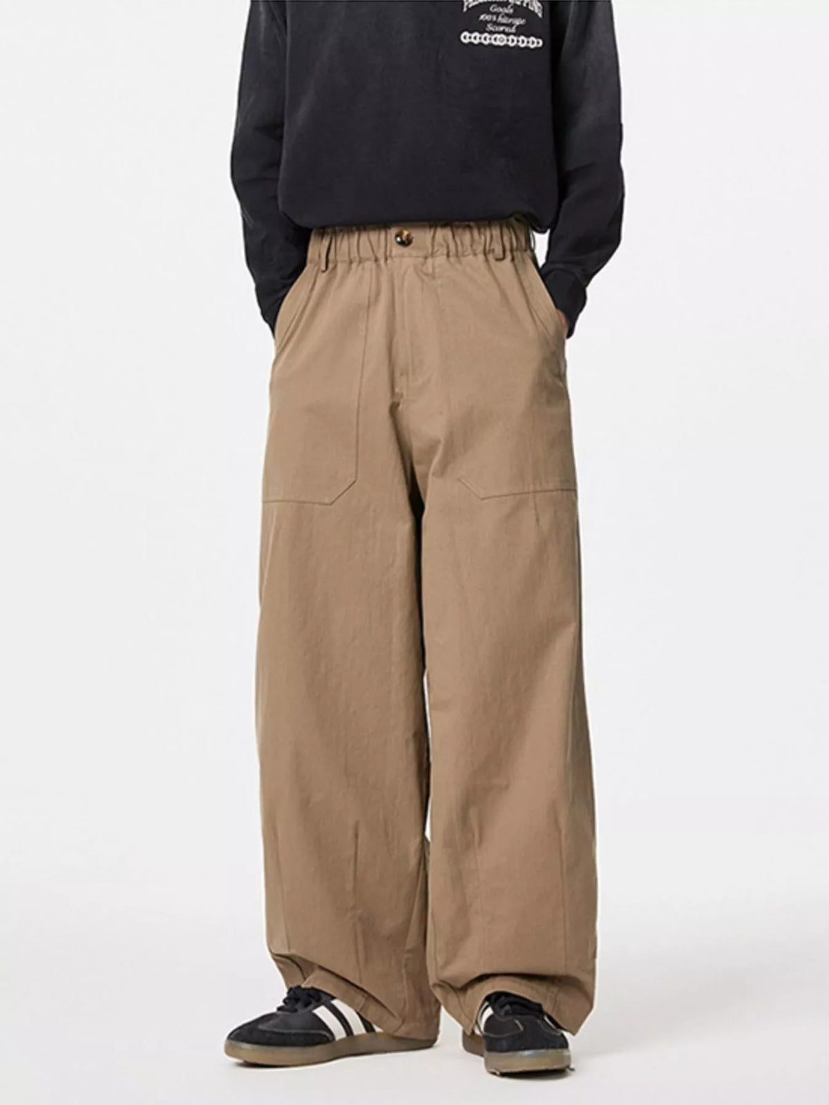 Men's Wide Leg Cargo Pants in Khaki