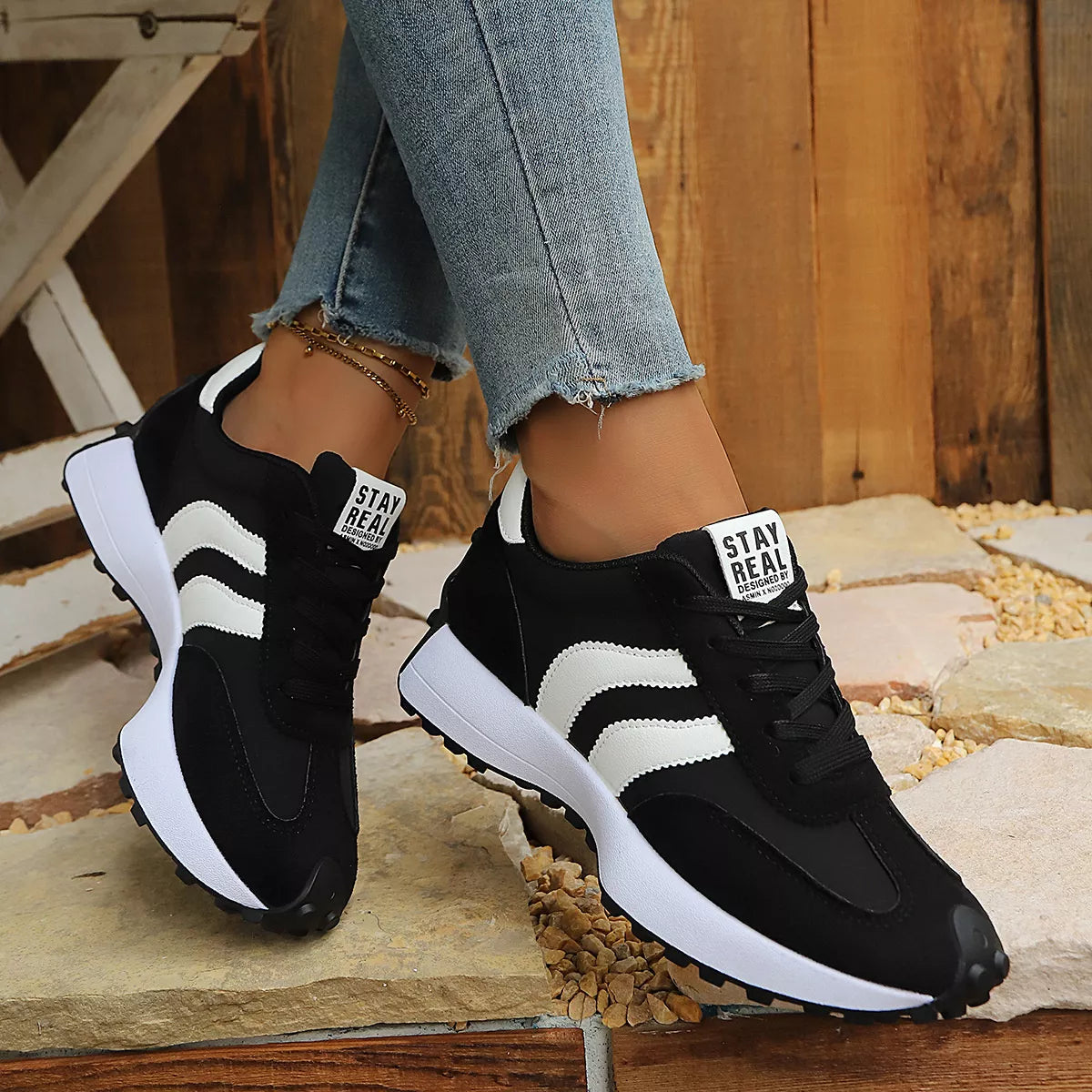 Round Toe Lace Up Sneakers