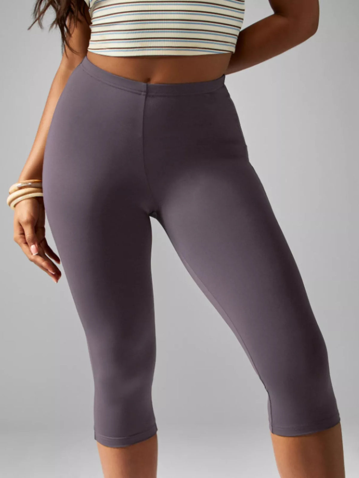High-Waisted Active Capri Leggings - Lilixa.store