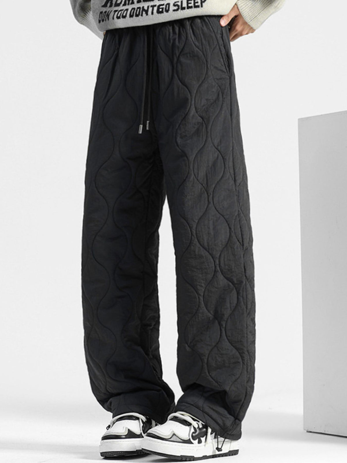 Men's Plus Size Quilted Loose-Fit Pants, view 3