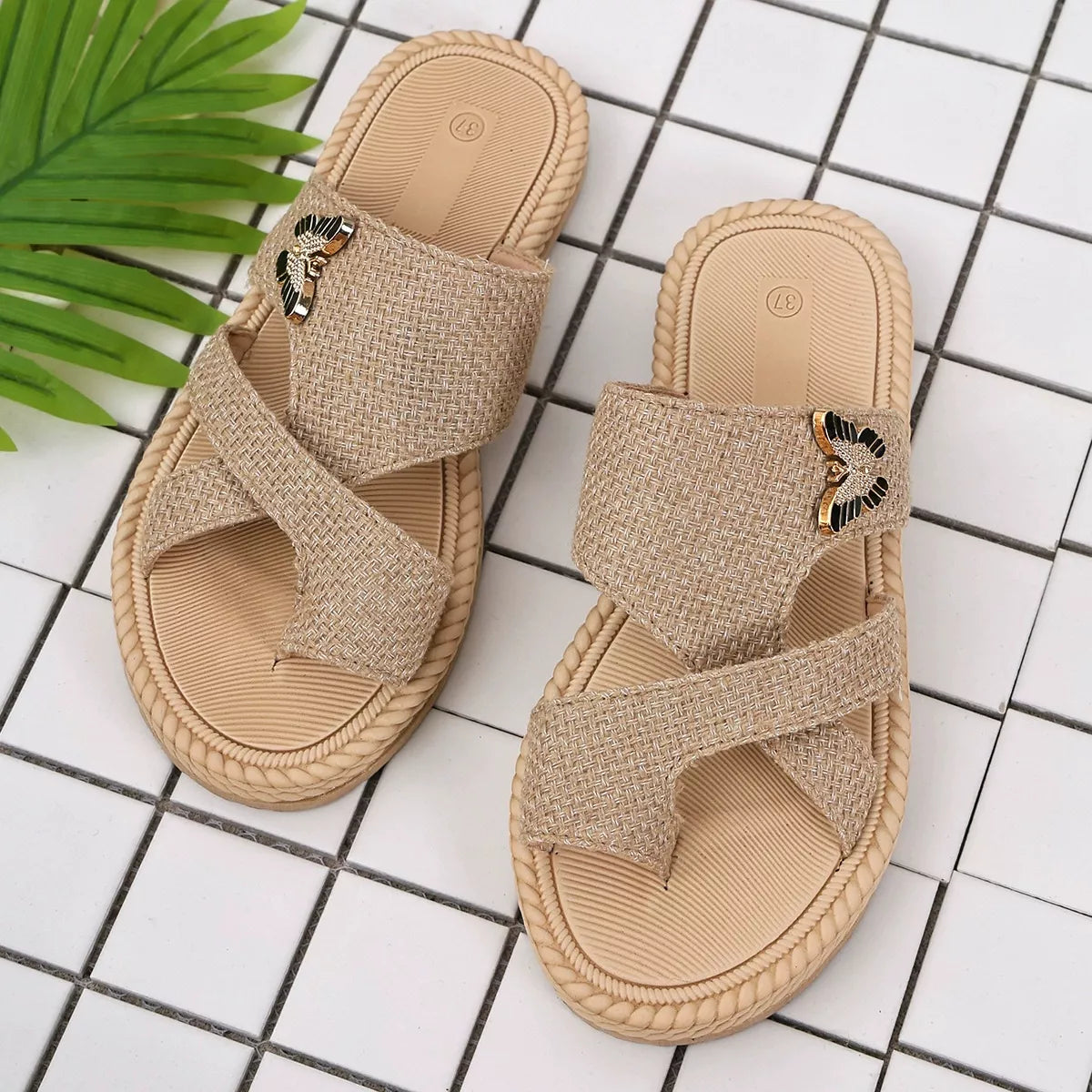 Toe Loop Flats Sandals