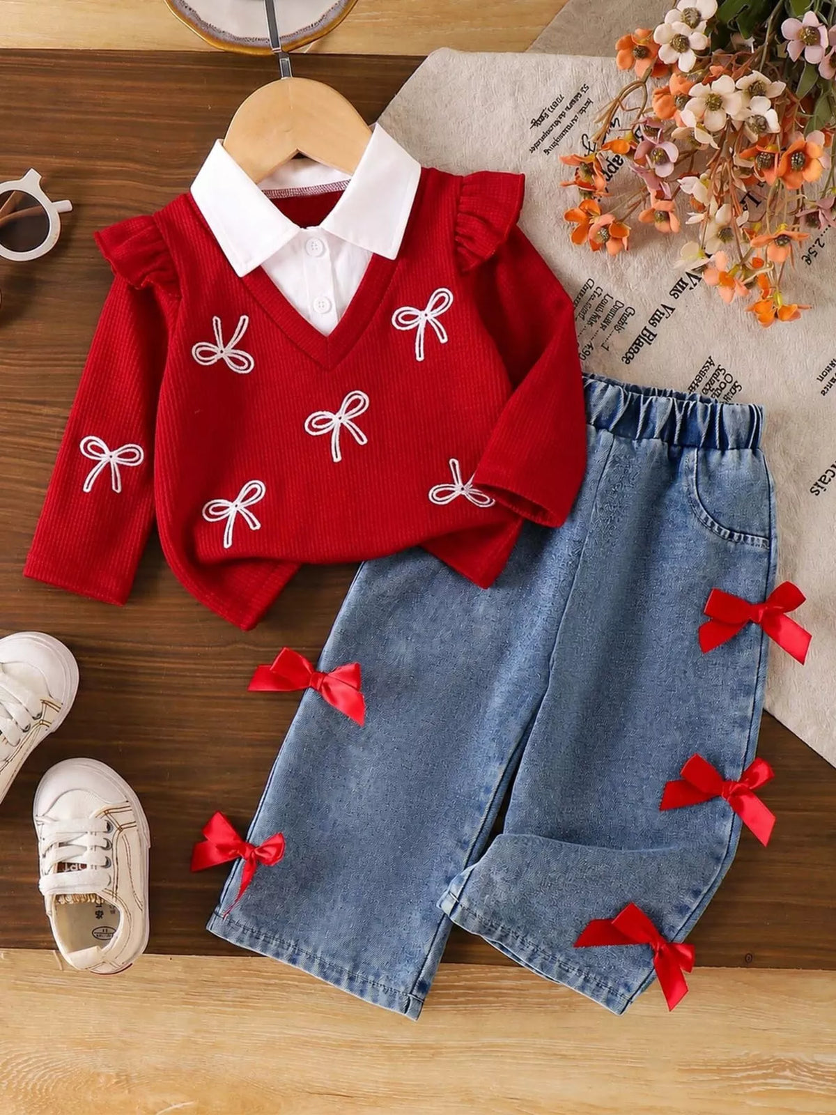 Children's Festive Bow-Embellished Knit Sweater and Jeans Set in Red, view 2