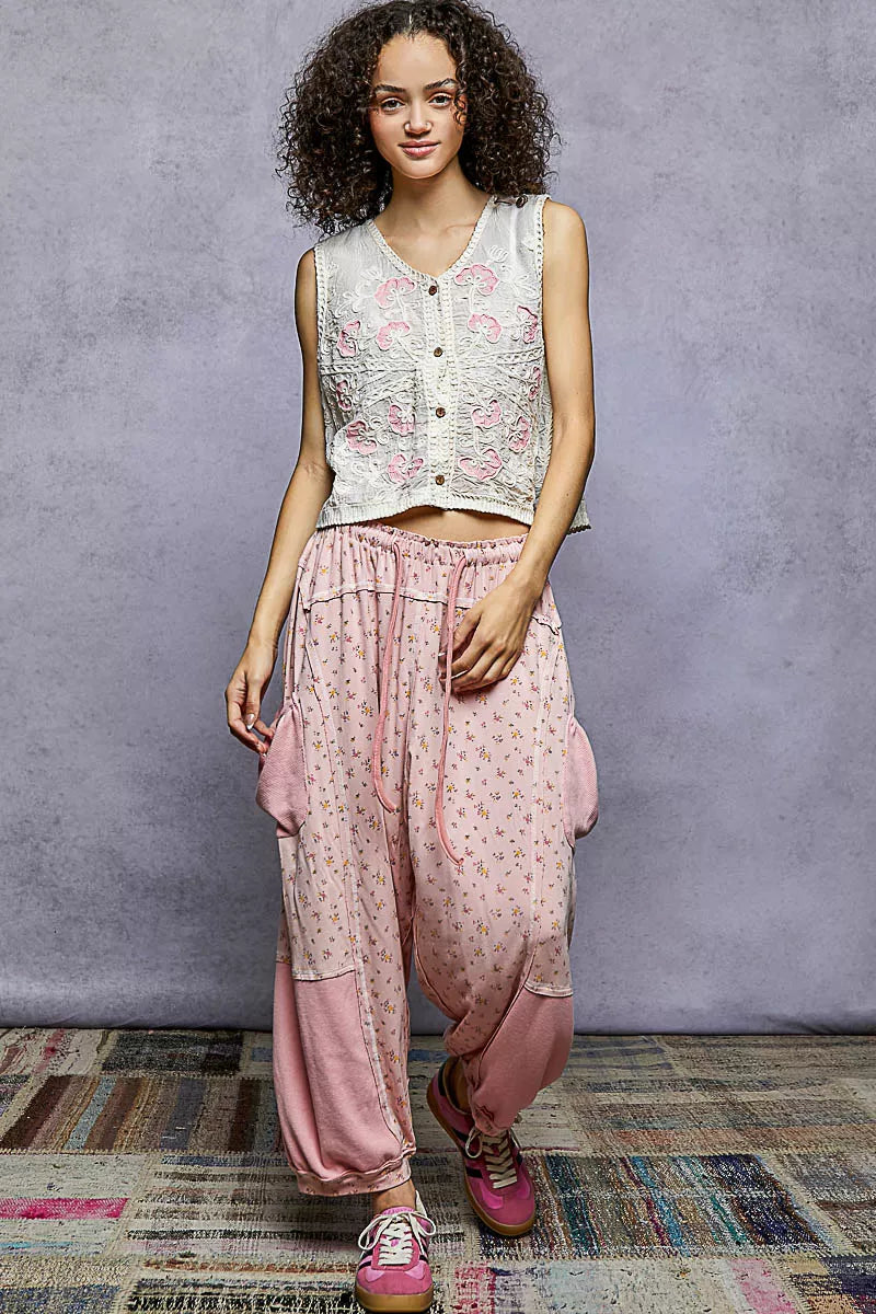 POL Floral Embroidered V-Neck Vest - Lilixa.store