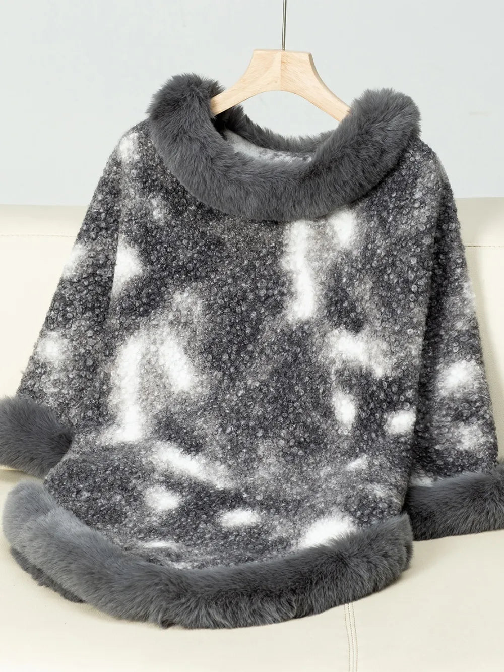 Furry Contrast Three-Quarter Poncho - Lilixa.store