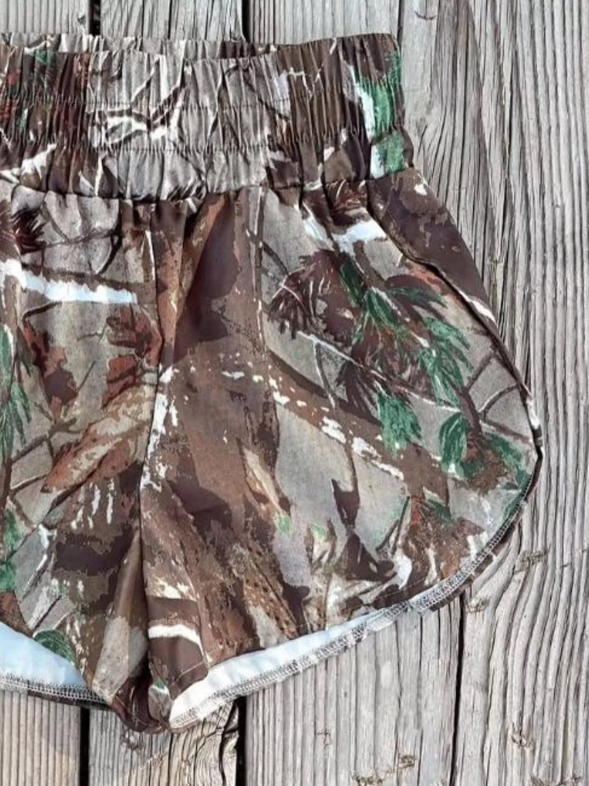 Camo Print Elastic Waist Shorts - Lilixa.store