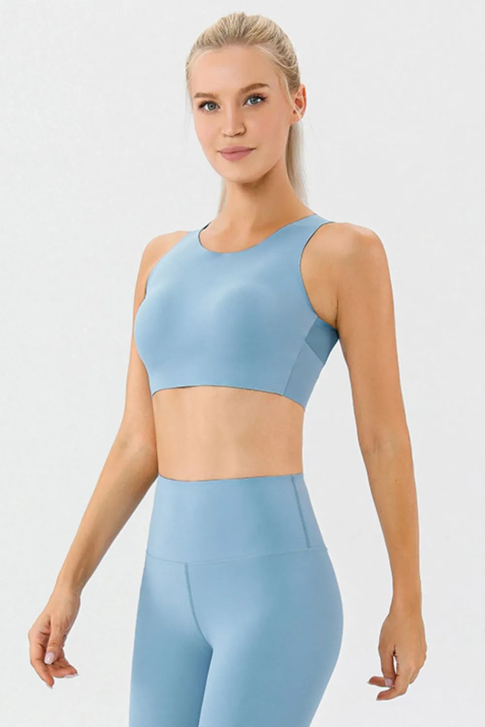 Round Neck Wide Strap Active Bra - Lilixa.store