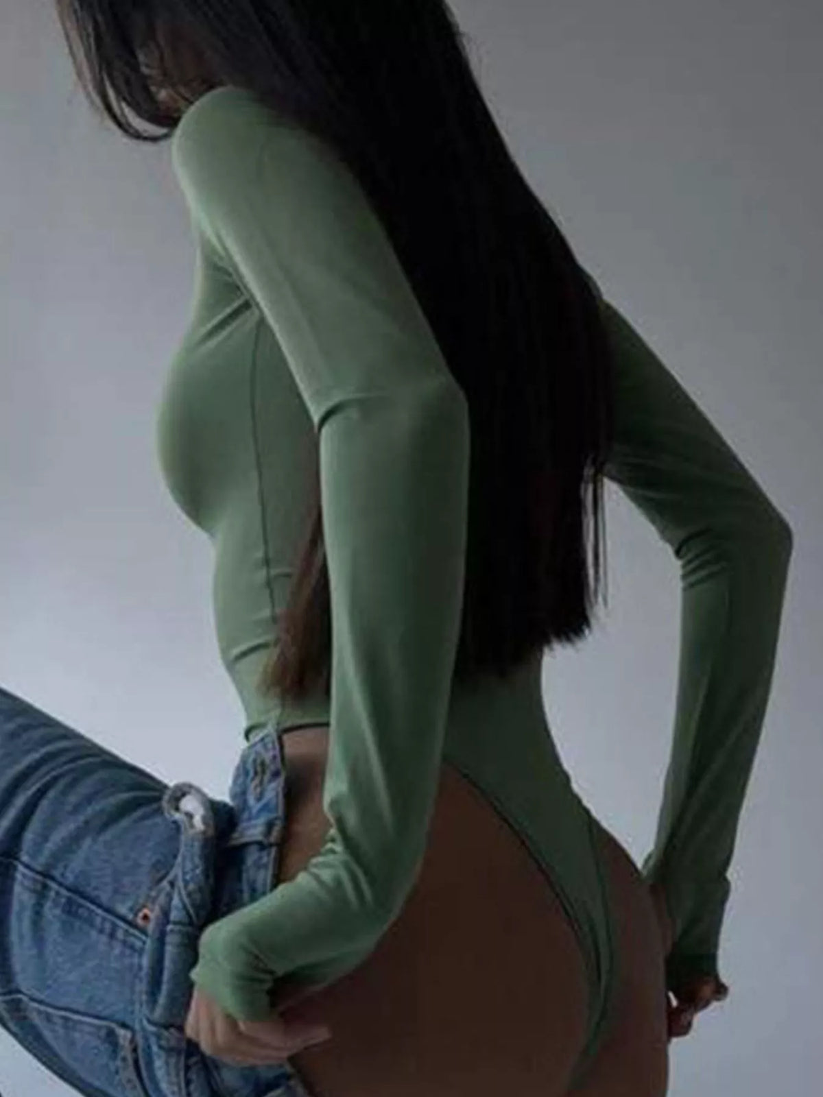Long Sleeve Slim Fit Bodysuit - Lilixa.store